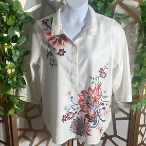 Chico's No Iron Blouse with 3/4 Sleeves